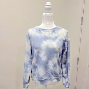 Abercrombie & Fitch Blue and White Tie-Dye Sweatshirt